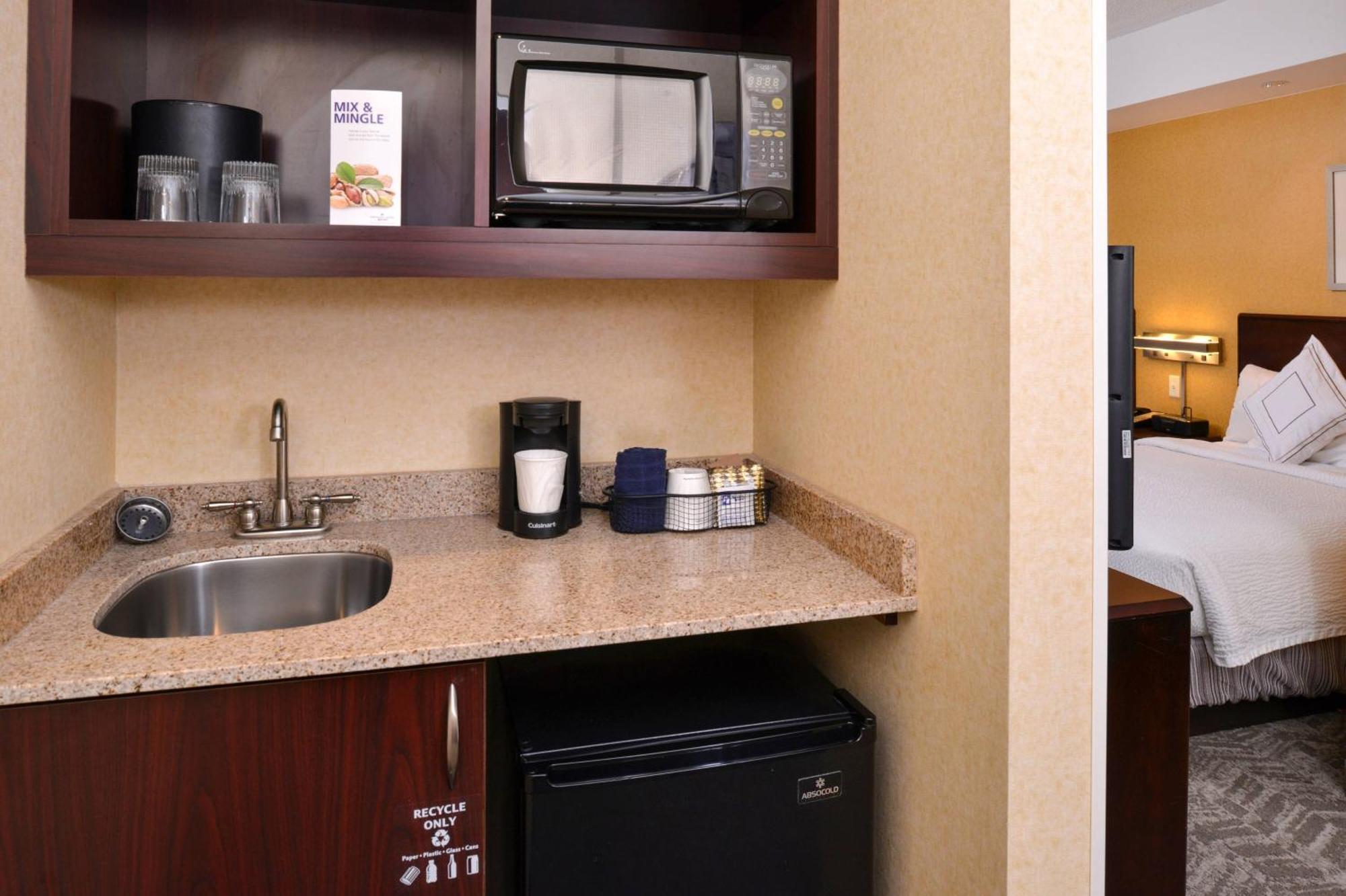 Springhill Suites Pittsburgh Mills Tarentum Eksteriør billede